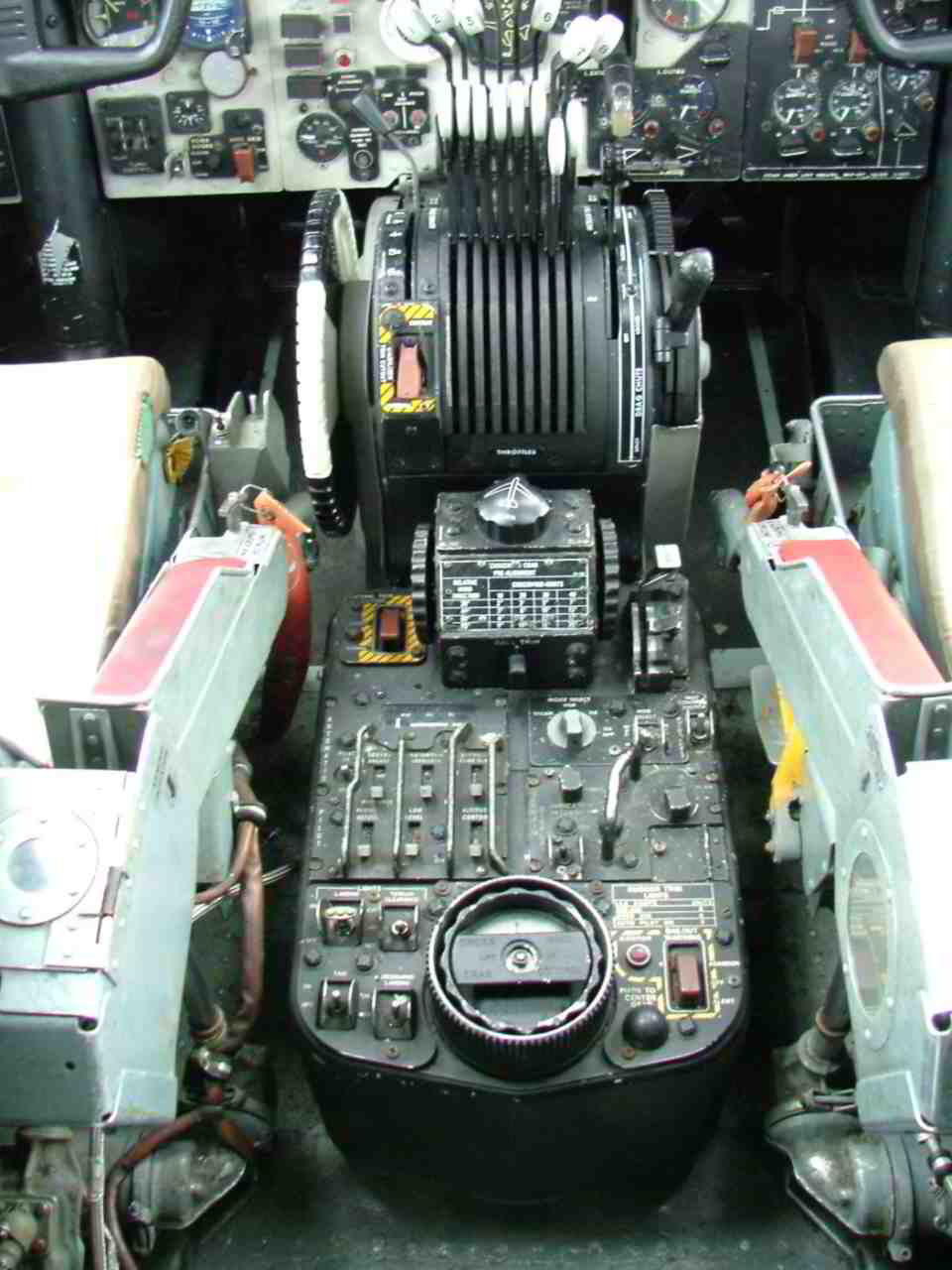 B-52G Cockpit - Pedestal